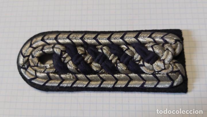 Militaria: Hombrera - Foto 1