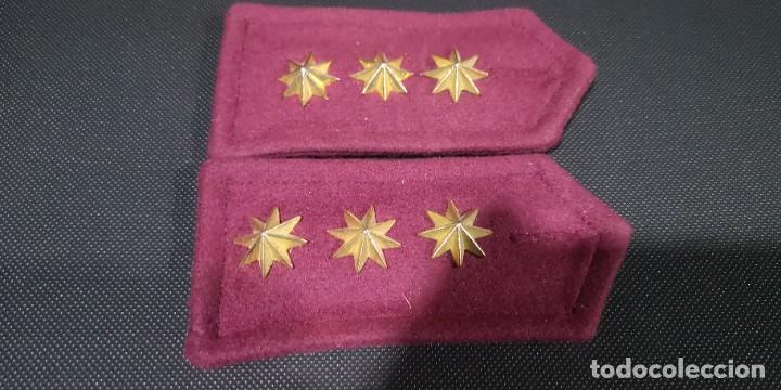 Militaria: Parejas de hombreras de Coronel del Cuartel General del Ej&eacute;rcito - Foto 1