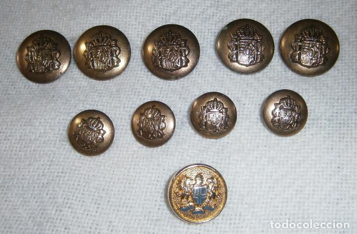 Militaria: botones guerrera militar - Foto 1