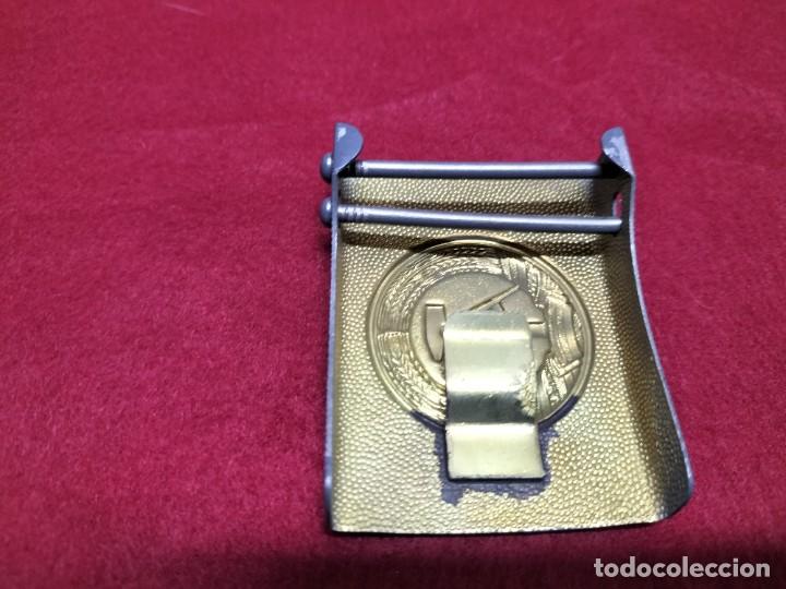 Militaria: Hebilla de la RDA nueva - Foto 5