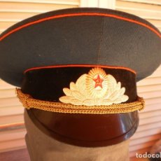 Militaria: GORRA DE PLATO RUSA SOVIÉTICA URSS COMUNISTA (MUY BUEN ESTADO). Lote 347136763