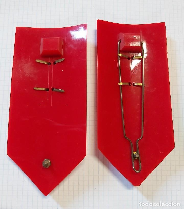 Militaria: Pareja de hombreras de metacrilato - Foto 2