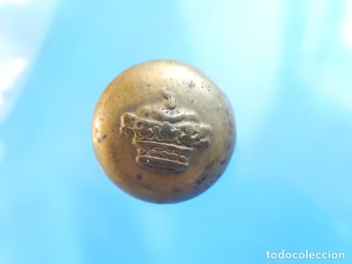 Militaria: Bot&oacute;n. Corona. A catalogar. - Foto 1