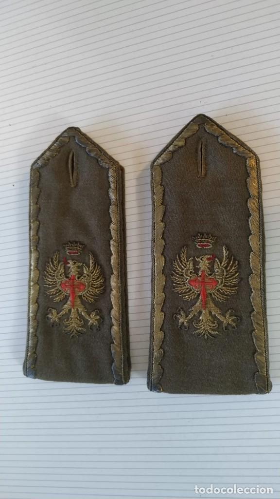 Militaria: HOMBRERAS - Foto 1