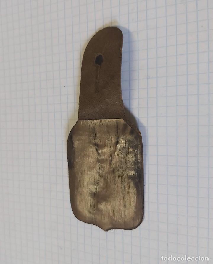 Militaria: Cuero de pepito de polic&iacute;a - Foto 2
