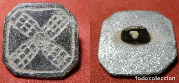 Militaria: RARO BOT&Oacute;N 20 mm - Foto 1