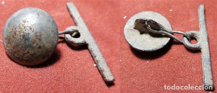 Militaria: ANTIGUO BOT&Oacute;N 13 mm - Foto 1