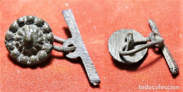 Militaria: ANTIGUO BOT&Oacute;N 12 mm - Foto 1