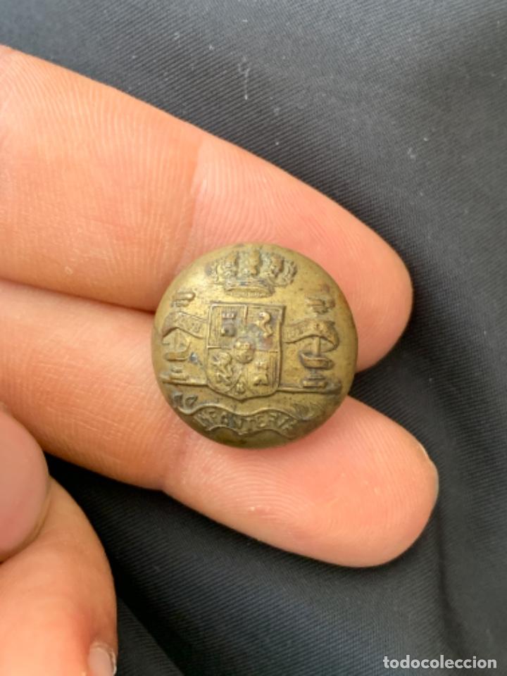 Militaria: ANTIGUO BOTON DE INFANTER&Iacute;A - Foto 2