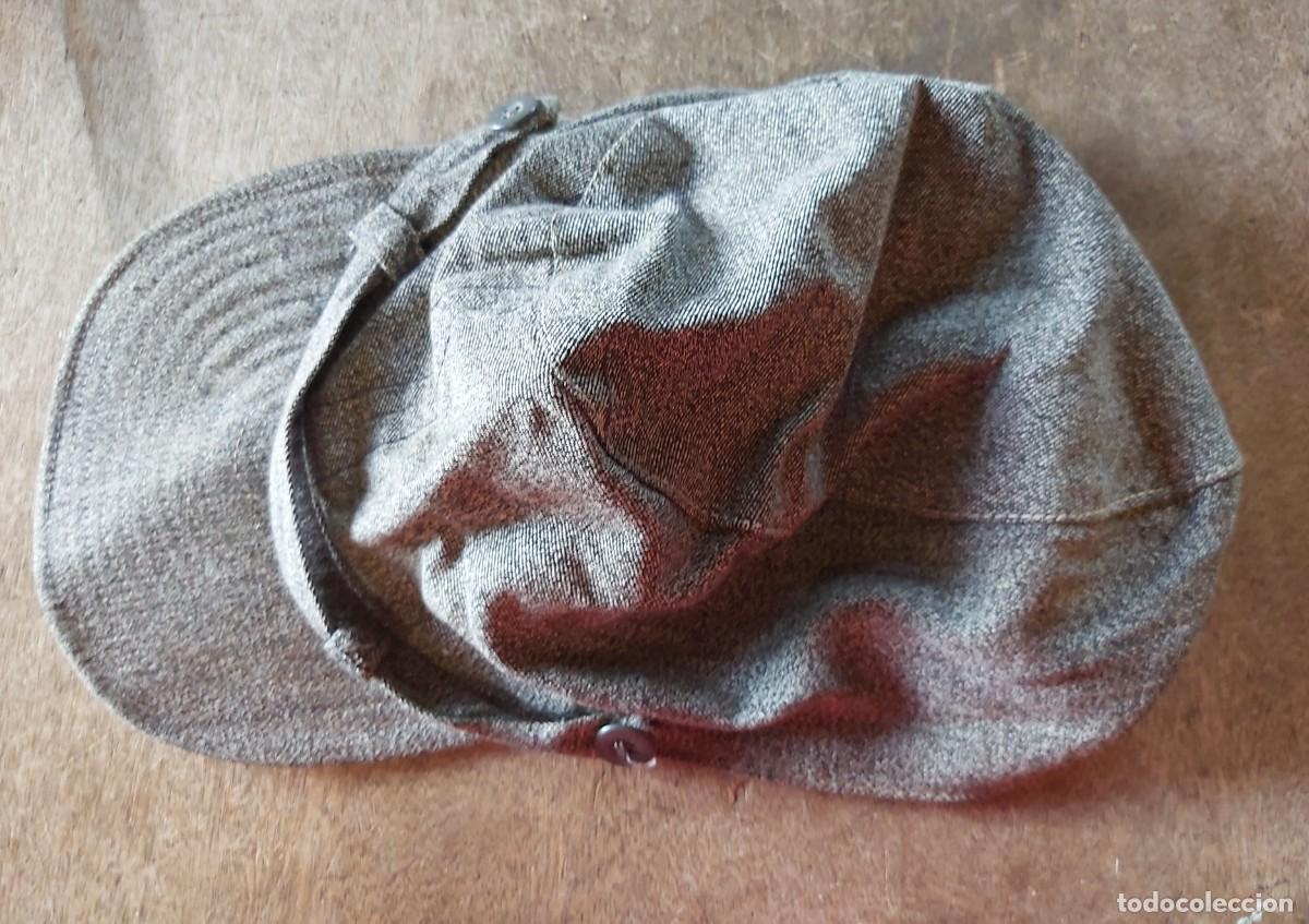 Militaria: Gorra de faena de academia - Foto 1