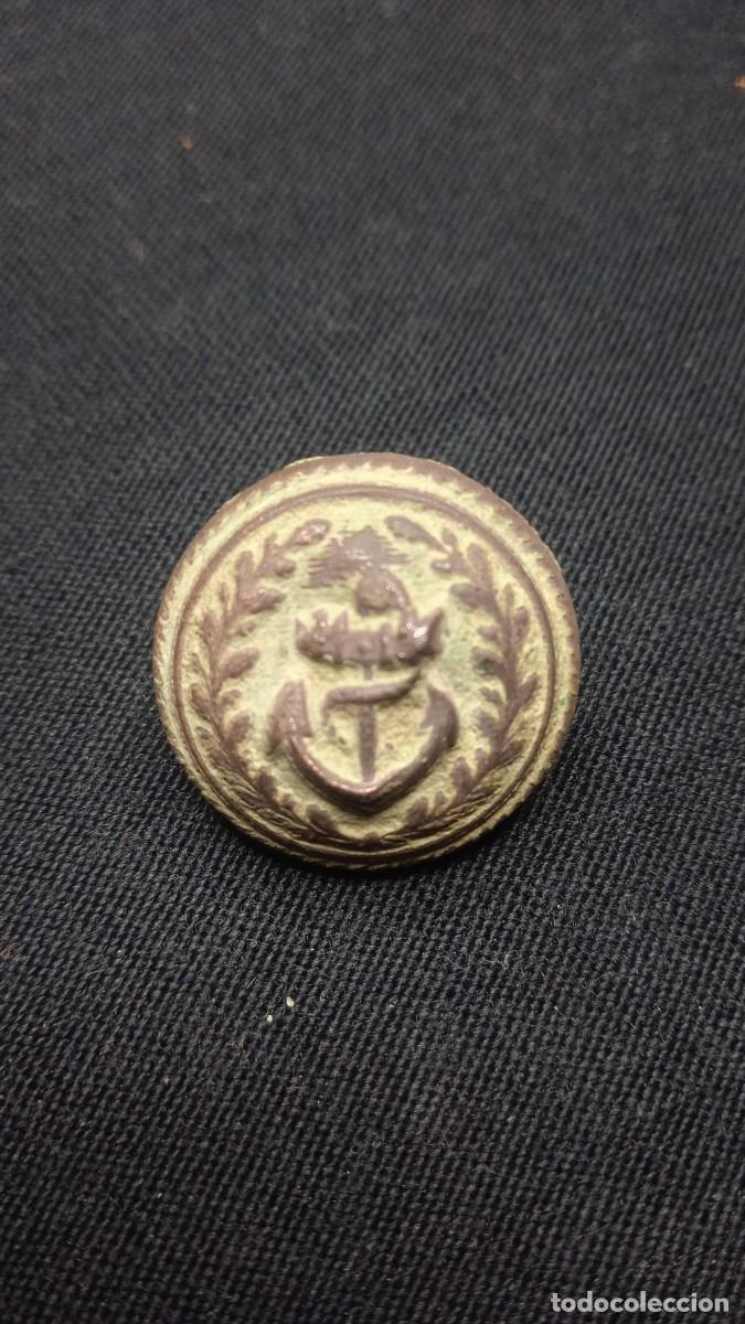 Militaria: Antiguo bot&oacute;n Armada Extra Fein. - Foto 1