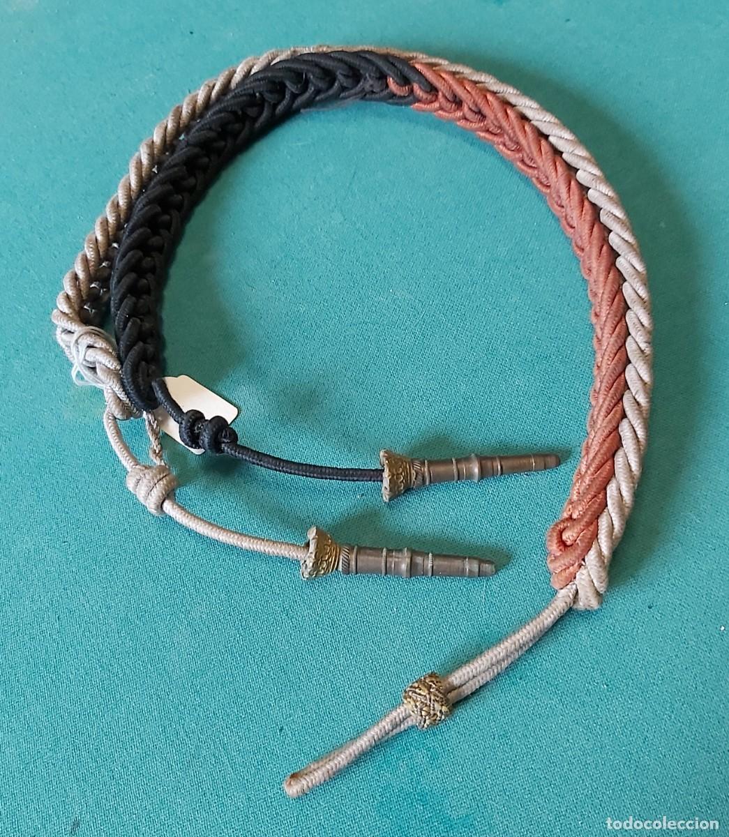 Militaria: Cadeteras - Foto 1