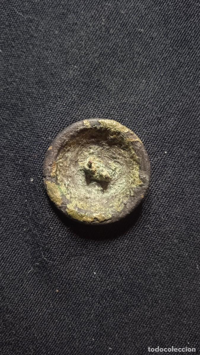 Militaria: Antiguo bot&oacute;n Regimiento 28. - Foto 2