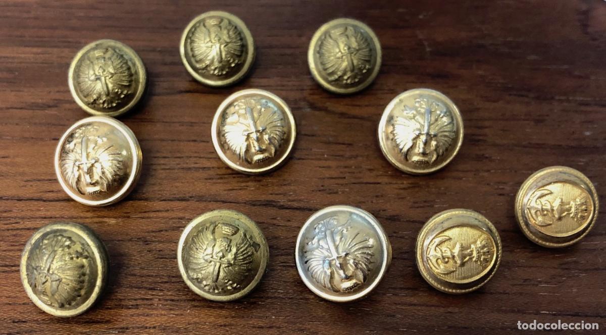 Militaria: LOTE DE 11 BOTONES EJERCITO ESPA&Ntilde;OL - Foto 1