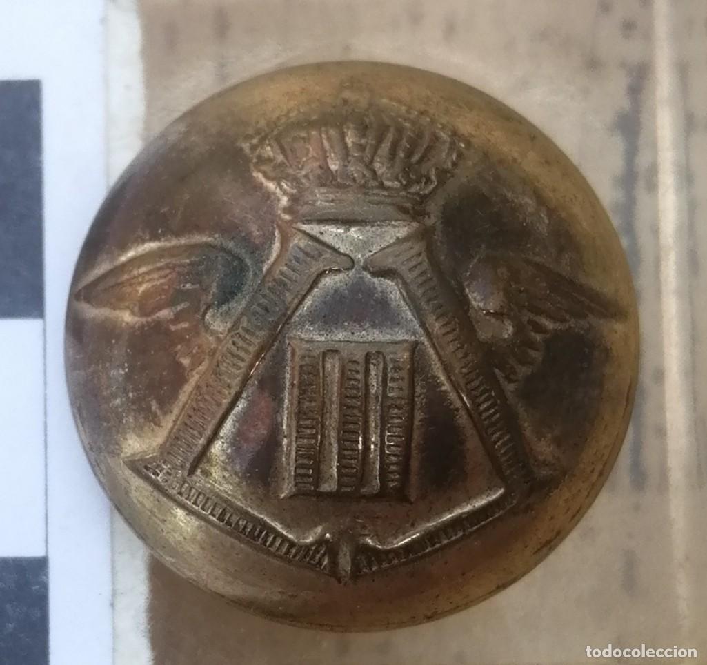 Militaria: Bot&oacute;n militar ingl&eacute;s - Foto 1