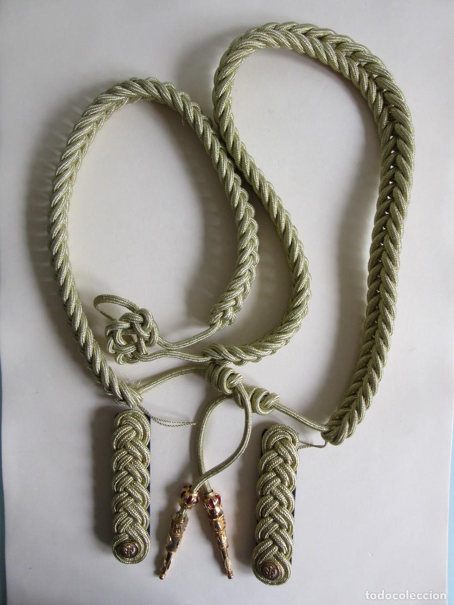 Militaria: CORDON Y HOMBRERAS DE GALA - Foto 1