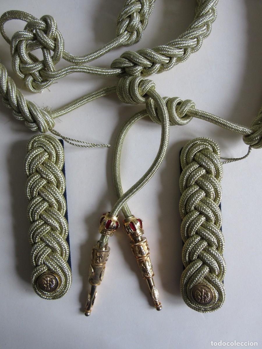 Militaria: CORDON Y HOMBRERAS DE GALA - Foto 2