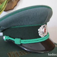 Militaria: ANTIGUA GORRA DE PLATO DE OFICIAL DE POLICÍA ALEMANA EJERCITO ALEMANIA ORIENTAL COMUNISTA DDR