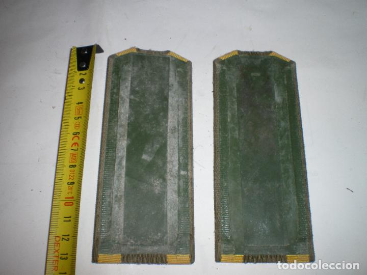 Militaria: HOMBRERAS RUSAS - Foto 2