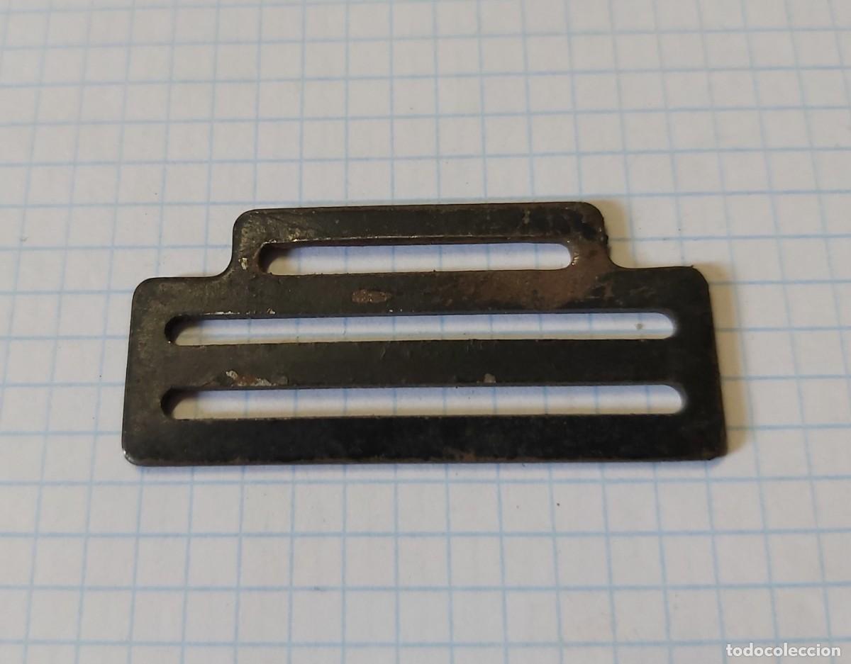 Militaria: Enganche de cintur&oacute;n - Foto 2