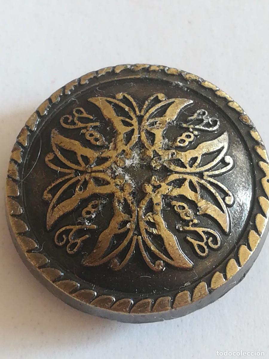 Militaria: boton en forma de cruz - Foto 3