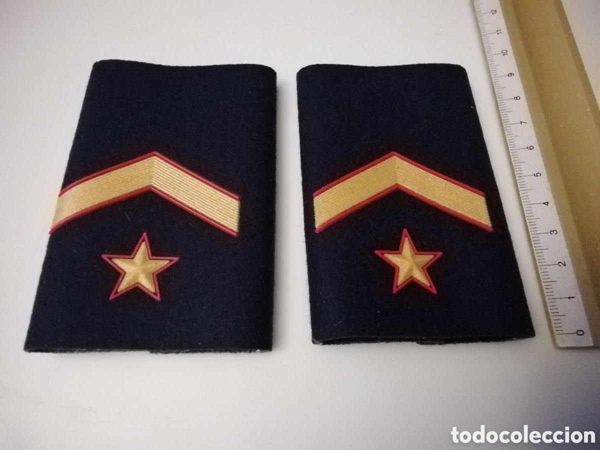 Militaria: HOMBRERAS DE SUBTENIENTE EJ&Eacute;RCITO DEL AIRE - Foto 1