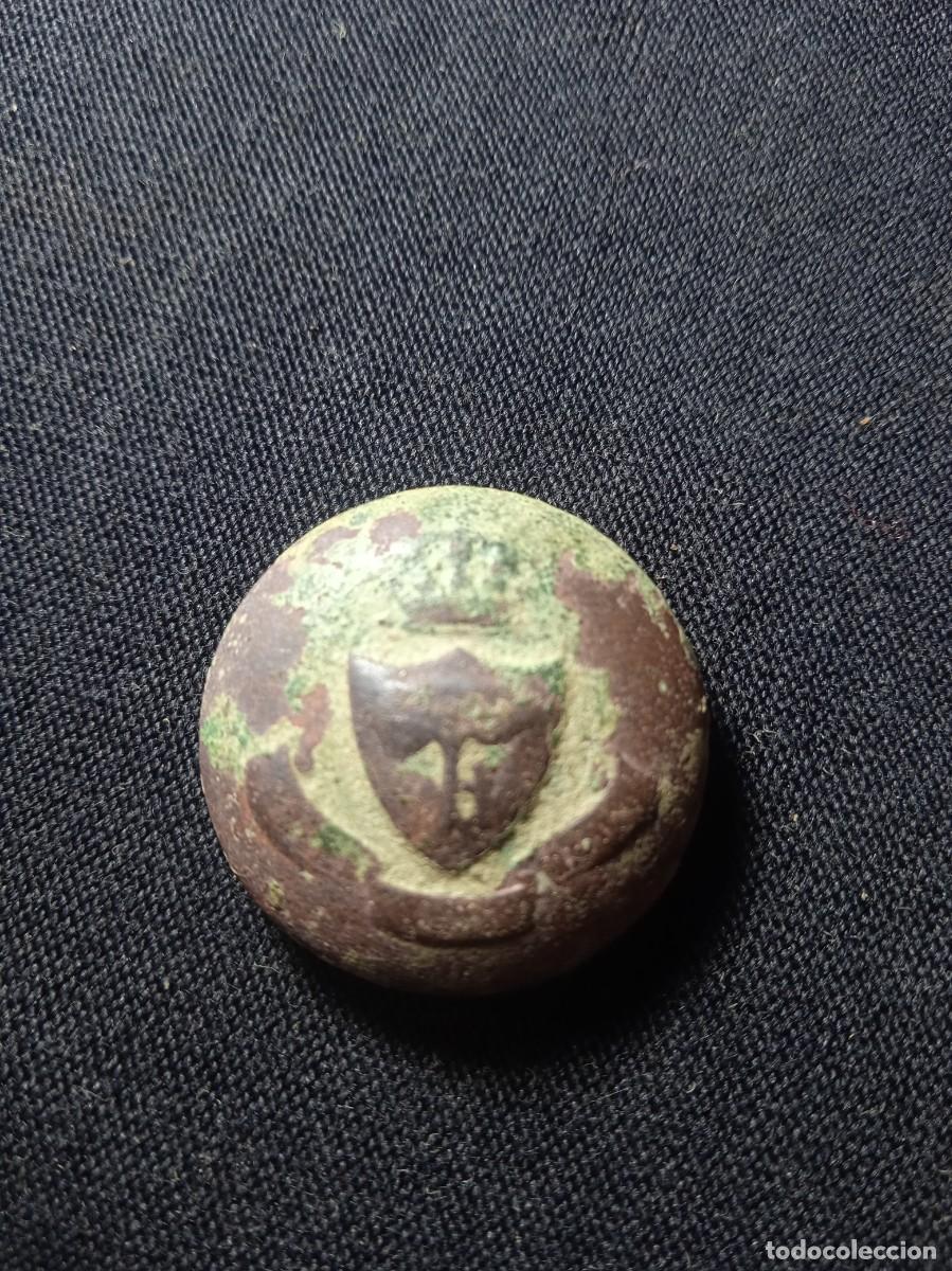 Militaria: Antiguo bot&oacute;n militar &rdquo; a identificar&rdquo; - Foto 1
