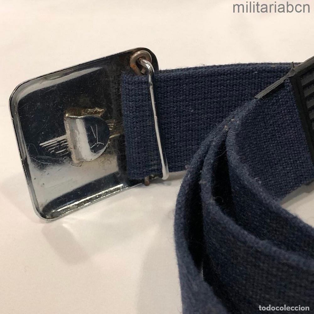 Militaria: Cintur&oacute;n de cuartel del Ej&eacute;rcito del Aire. &Eacute;poca de Franco. - Foto 2