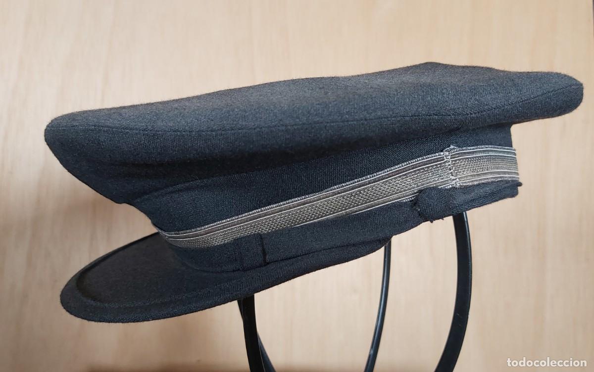 Militaria: Gorra de plato azul - Foto 2