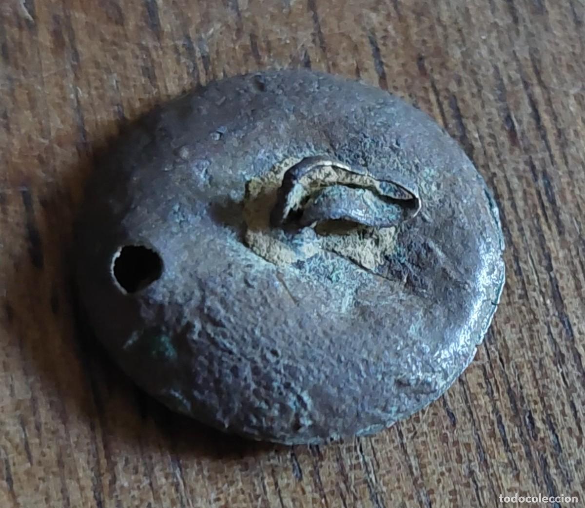 Militaria: Raro bot&oacute;n F coronada - Foto 2