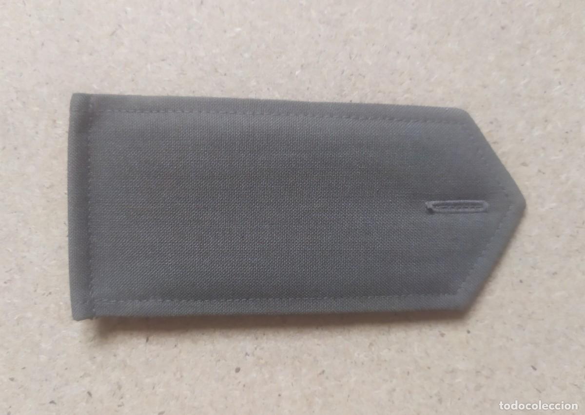 Militaria: Hombrera de uniforme - Foto 1