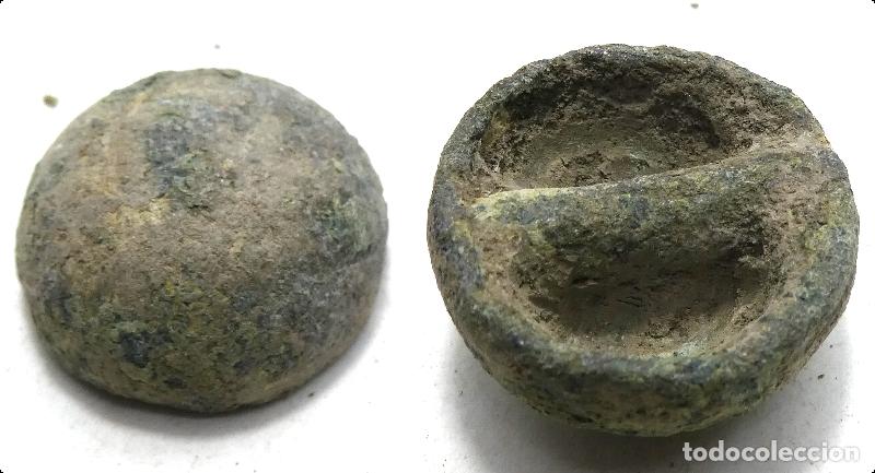 Militaria: Antiguo bot&oacute;n de bronce - Foto 1