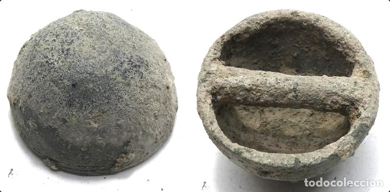 Militaria: Antiguo bot&oacute;n de bronce - Foto 1