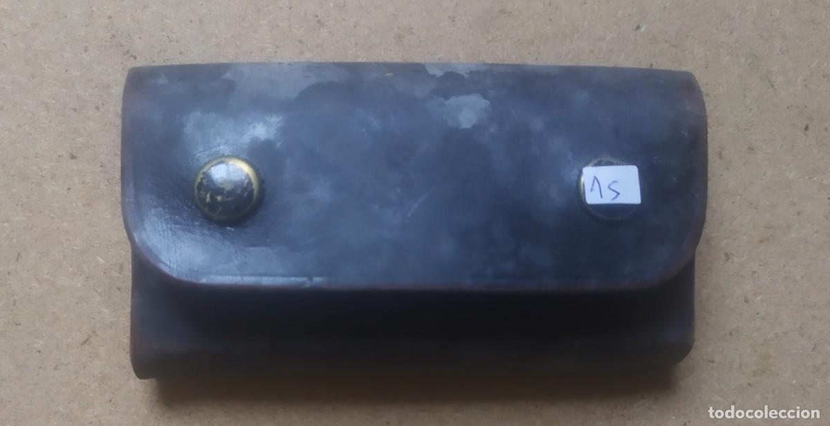 Militaria: Funda para munici&oacute;n, de cuero - Foto 1