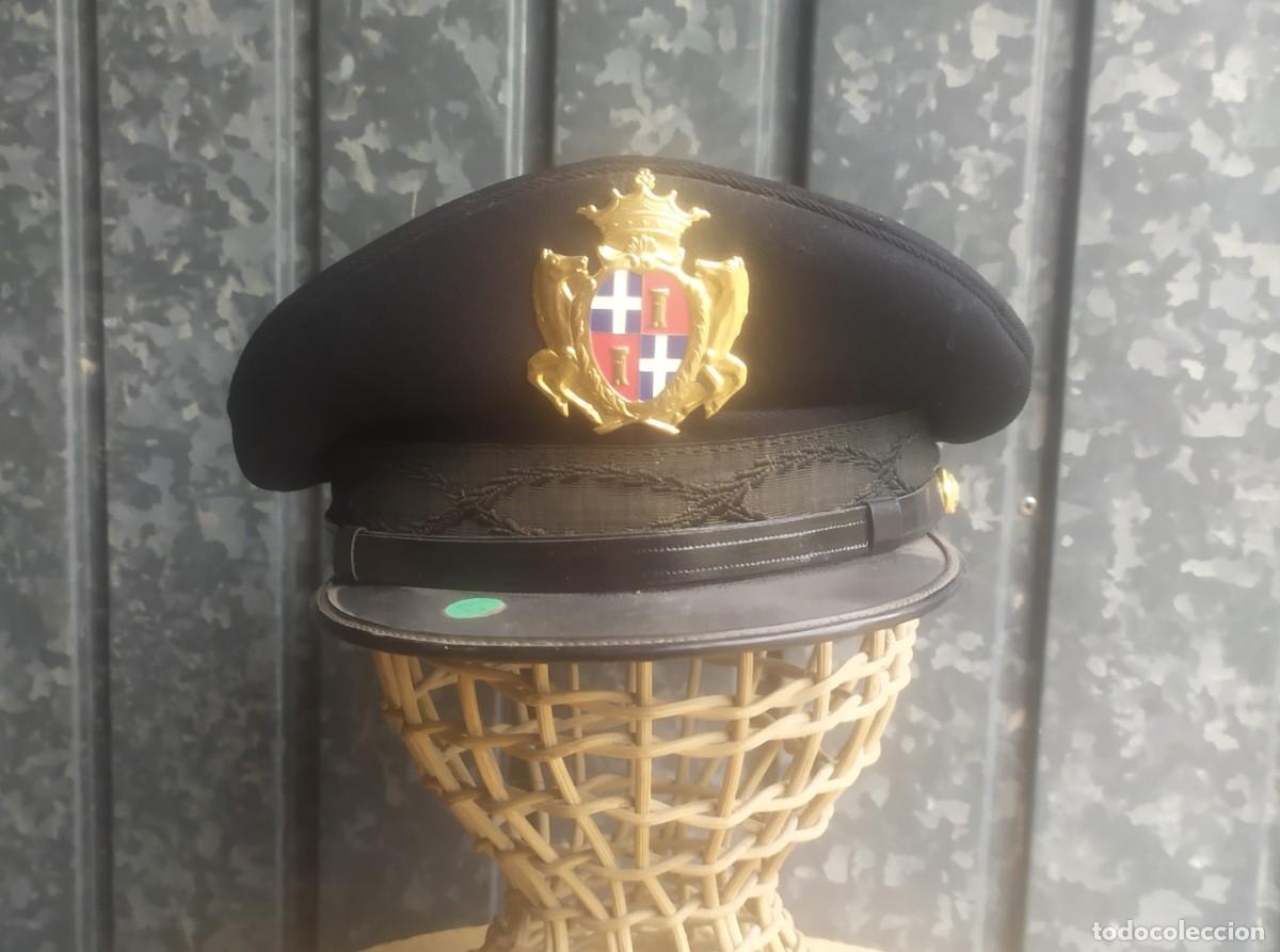 Militaria: Gorra de plato de polic&iacute;a - Foto 1
