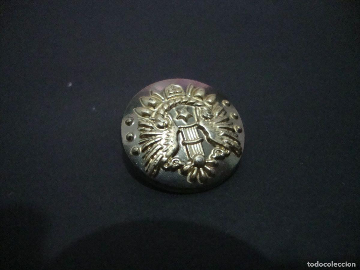 Militaria: BOTON MILITAR ??? DESCONOCEMOS TEMA - Foto 1
