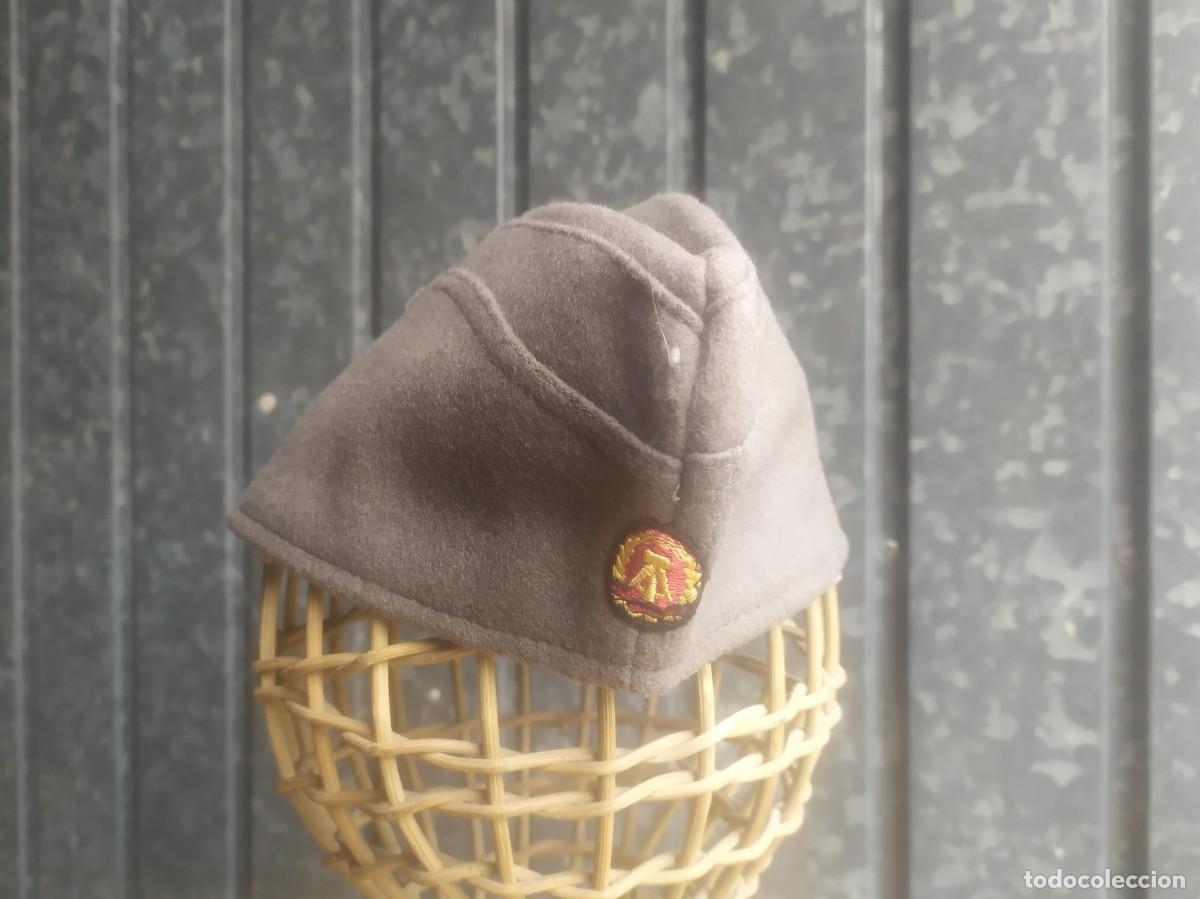 Militaria: Pl&aacute;tano alem&aacute;n de la RDA - Foto 2
