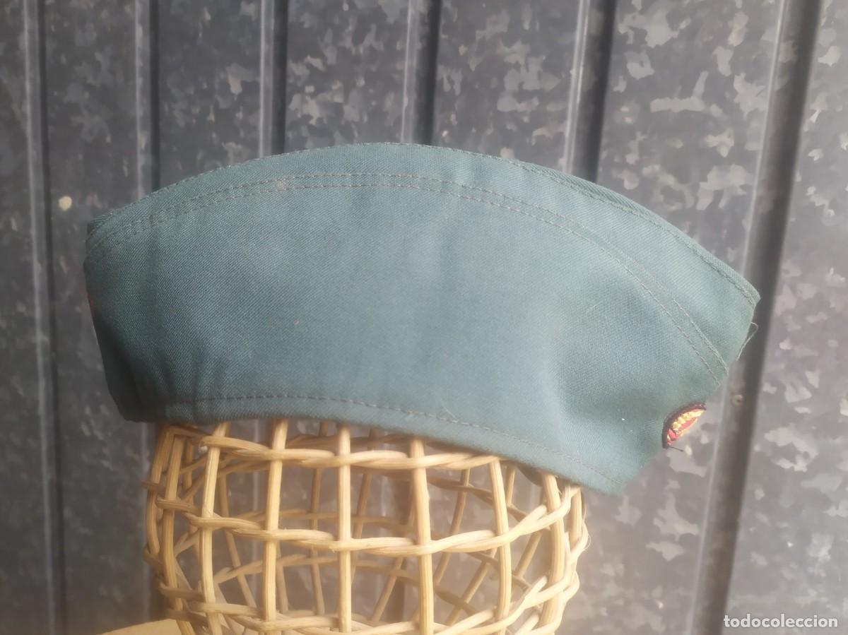 Militaria: Pl&aacute;tano alem&aacute;n de la RDA, talla 55 - Foto 1