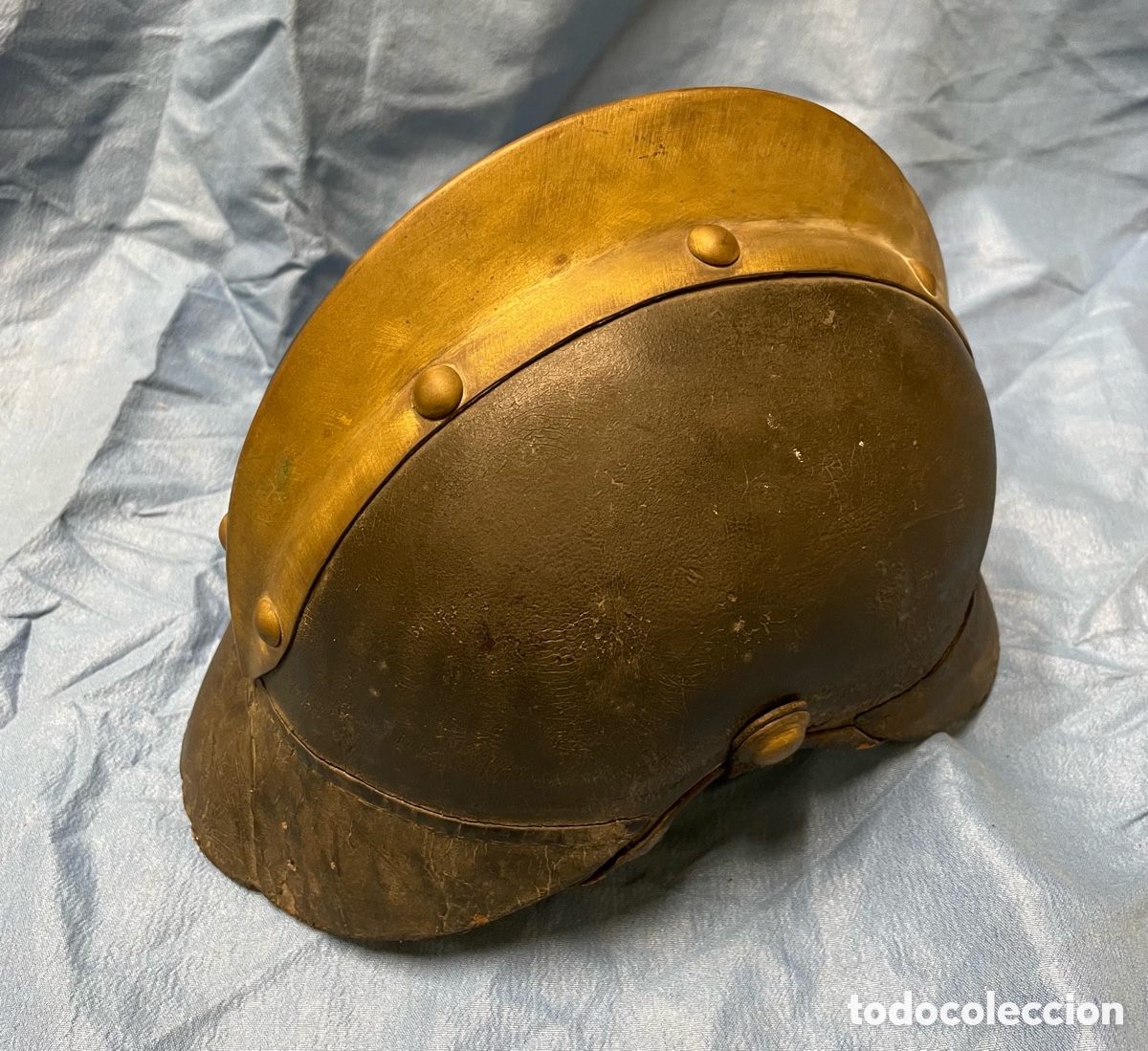 Militaria: ANTIGUO CASCO DE BOMBERO? - Foto 1
