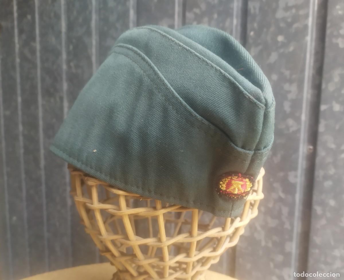 Militaria: Pl&aacute;tano o gorrillo de la RDA - Foto 2