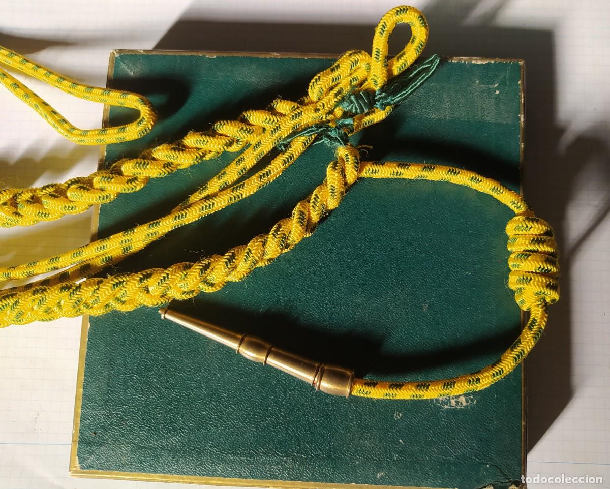 Militaria: Cord&oacute;n amarillo y verde en caja - Foto 2