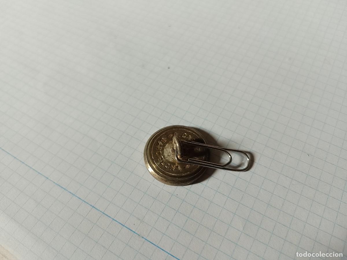 Militaria: Bot&oacute;n TC, Barcelona, plateado - Foto 2