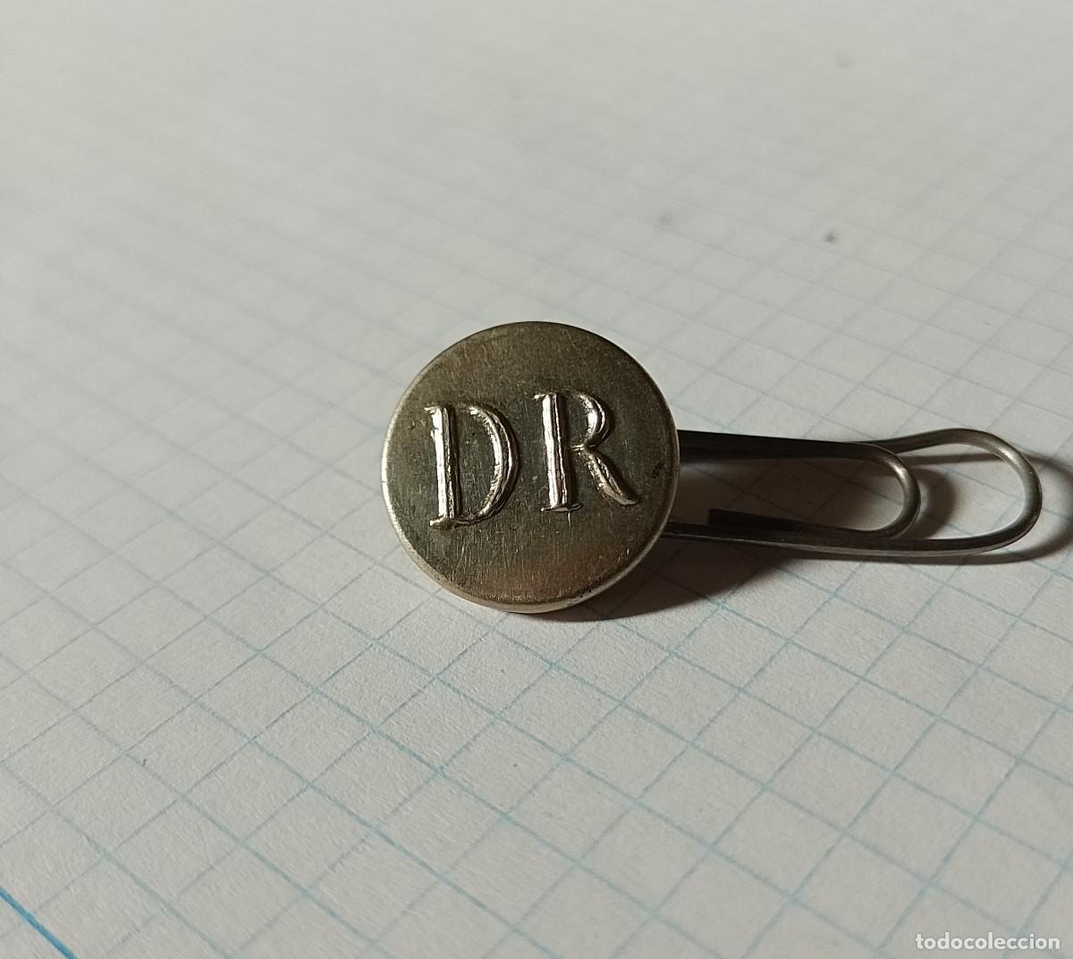 Militaria: Bot&oacute;n DR, peque&ntilde;o, plateado - Foto 1