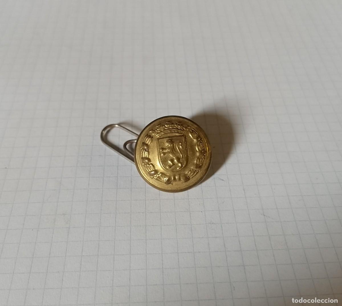 Militaria: Bot&oacute;n de Zaragoza, 21mm - Foto 1
