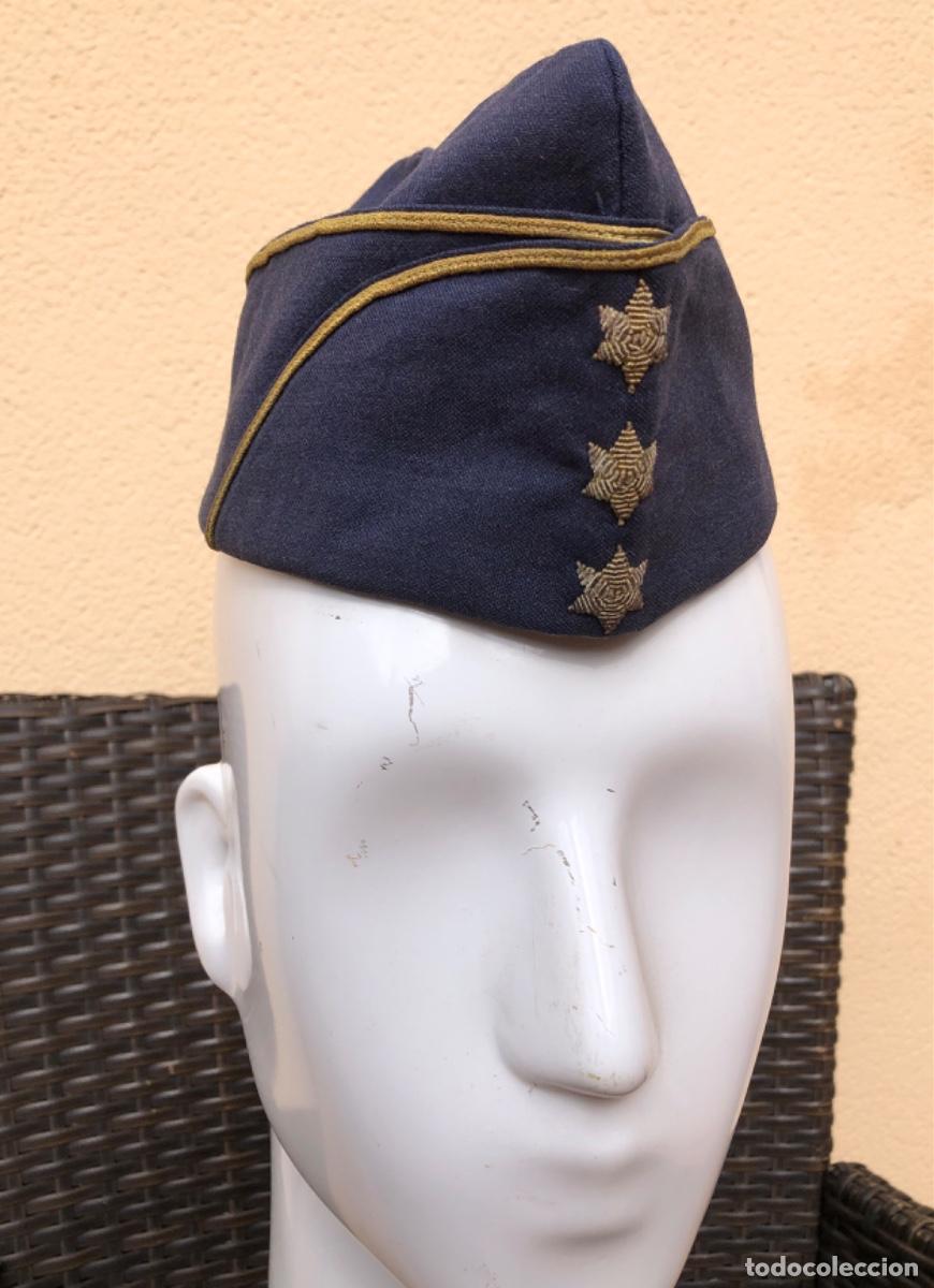 Militaria: GORRO DE AVIACI&Oacute;N. EJERCITO DEL AIRE. De Capit&aacute;n - Foto 1