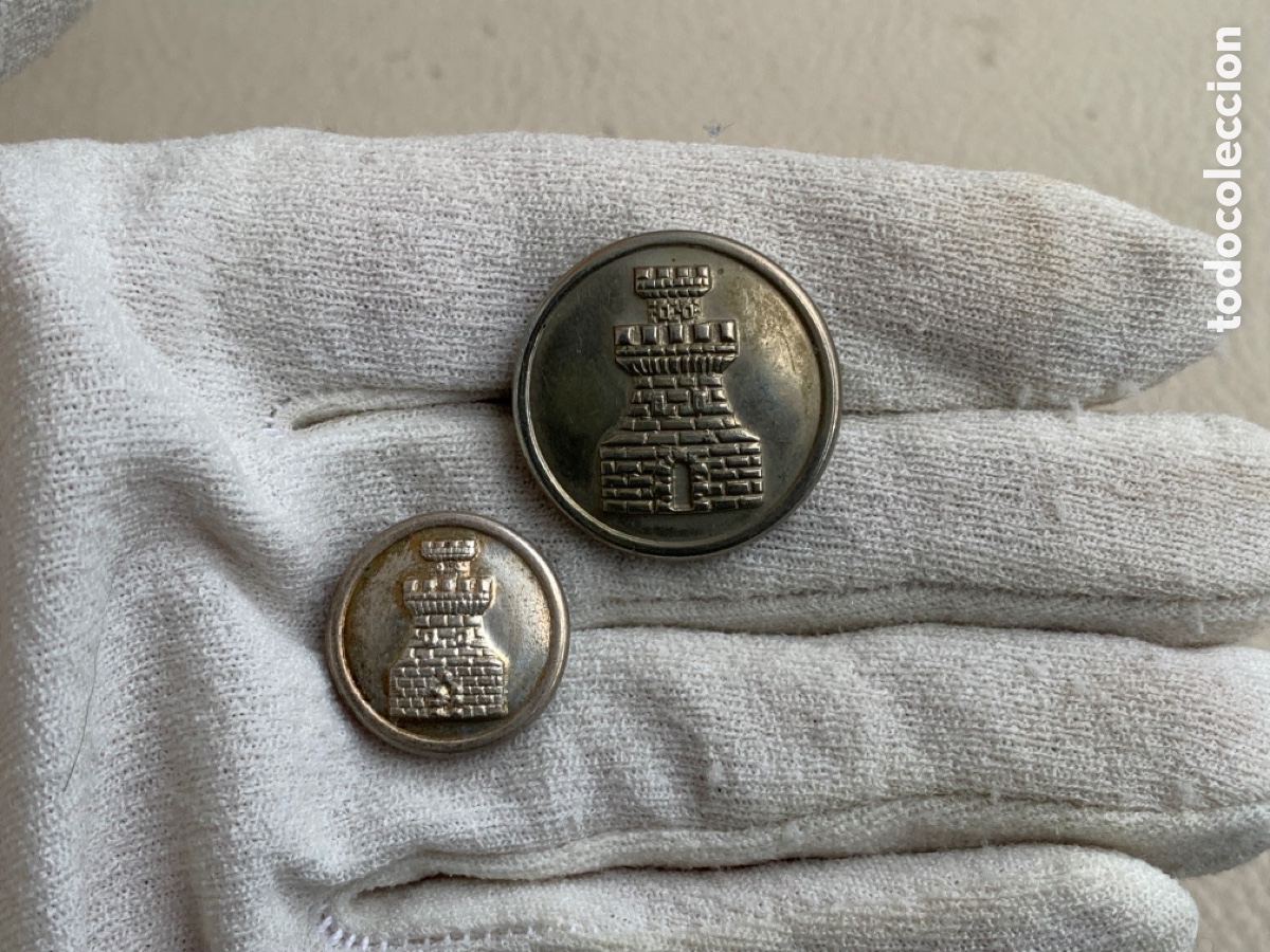 Militaria: BOTONES DE INGENIEROS REPUBLICA 1931 GUERRA CIVIL BOTON