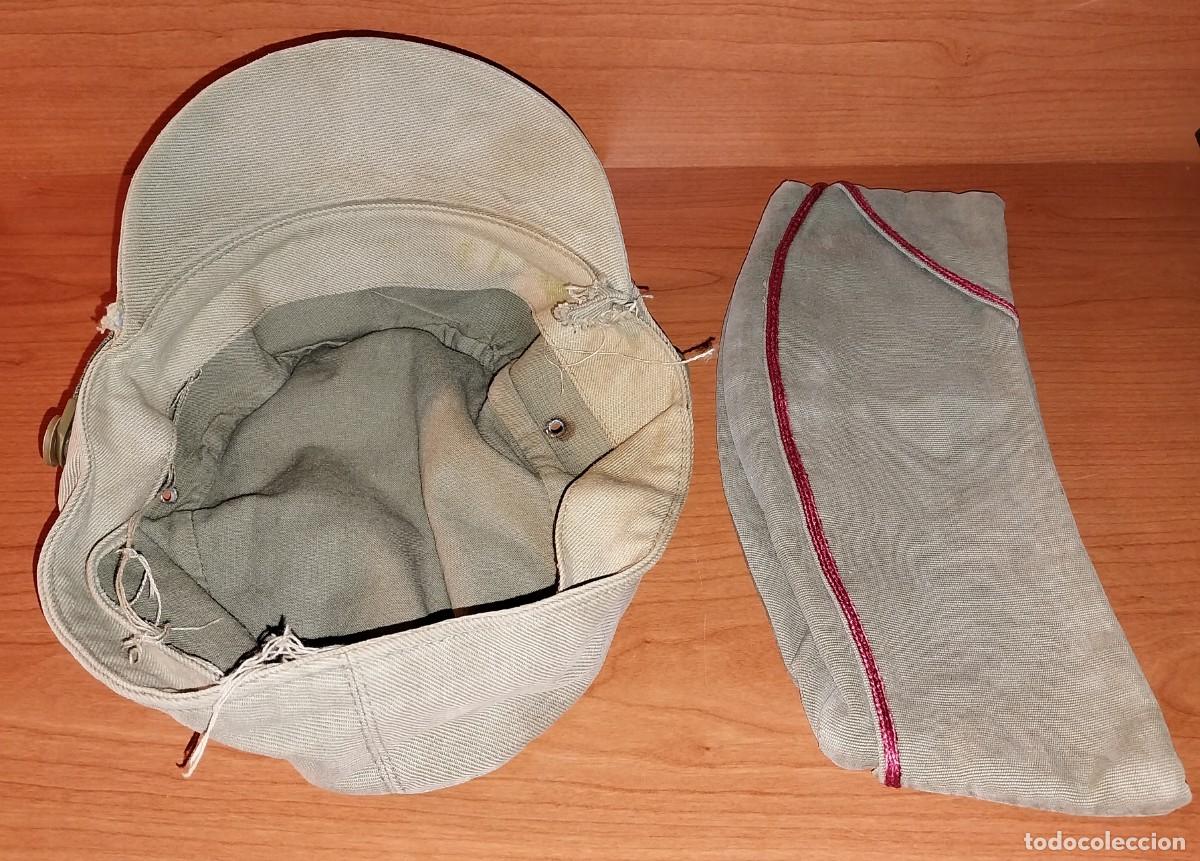 Militaria: Ej&eacute;rcito Espa&ntilde;ol. Gorra y gorrillo modelo 1967 - Foto 2