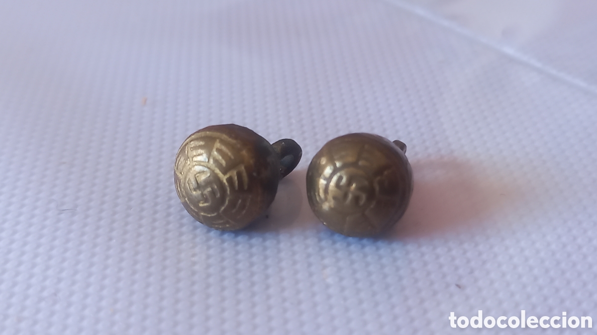 Militaria: Antiguos gemelos con esv&aacute;stica - Foto 1