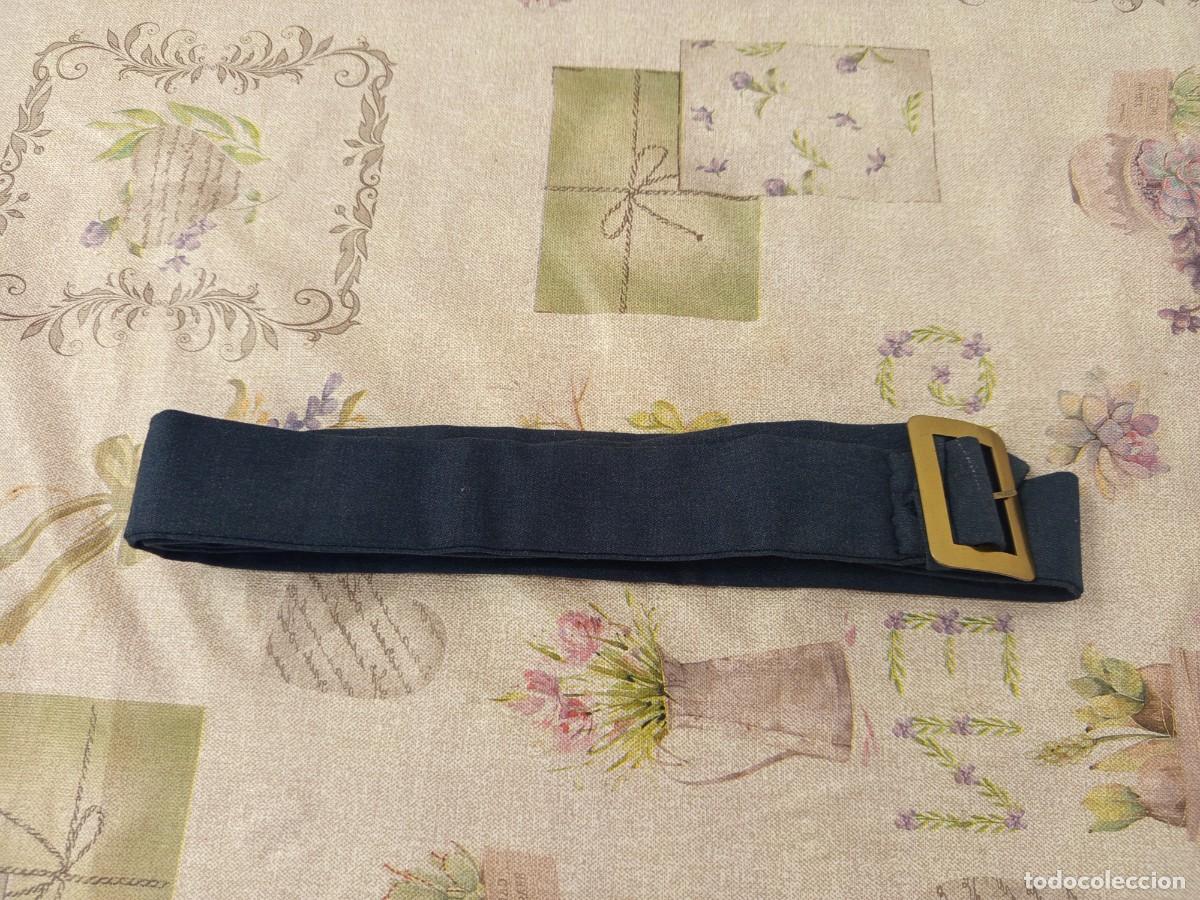 Militaria: Cintur&oacute;n militar antiguo - Foto 1