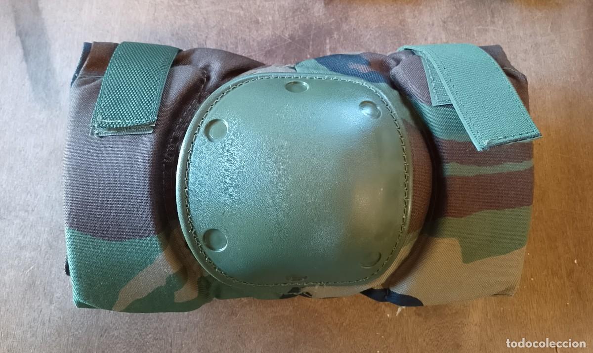 Militaria: Rodilleras de combate, de camuflaje - Foto 1